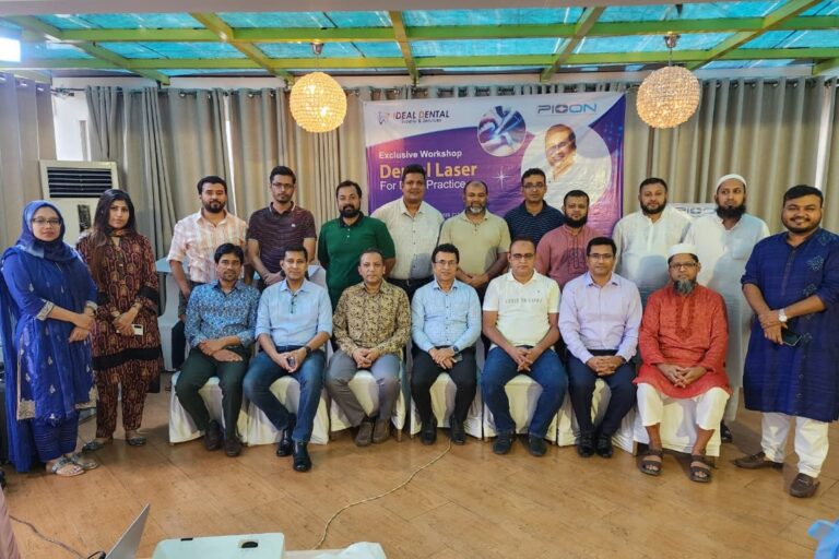 exclusive-dental-laser-workshop-group-photo